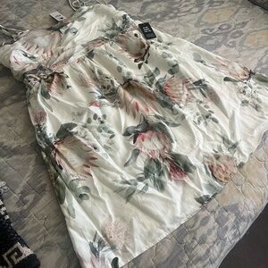 Express women’s dress Lg